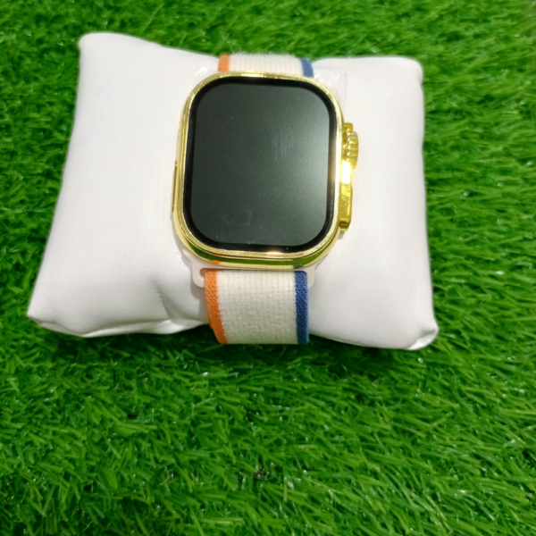 Second image of H50 Ultra Smartwatch, 7 in 1 watch with Airpods Pro